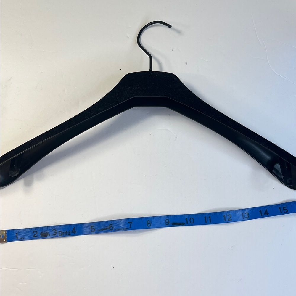 Gucci Black Designer Hanger - Picture 8 of 12